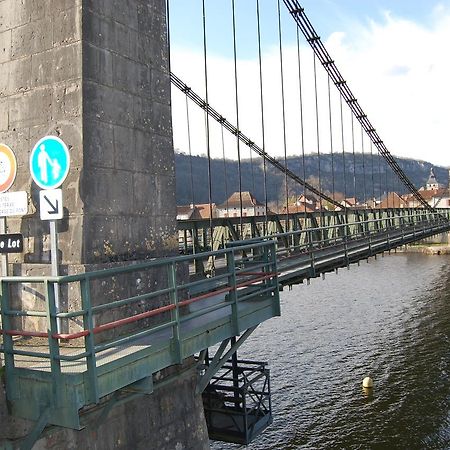 L'Auberge Du Pont Cajarc Bagian luar foto